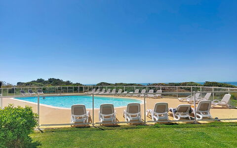 Lumière et Vue Océan: Appartement, Balcon, Côte, Hôtel, Recours, Station Balnéaire, Ville Resort, Baie, Appartement Penthouse