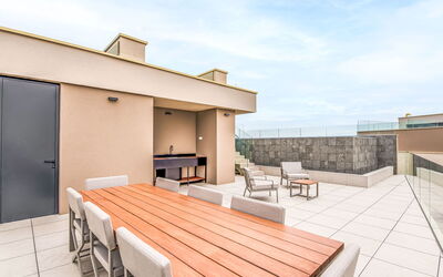Logement:&nbsp;Petram Deluxe Villa with Rooftop Pool 121.4