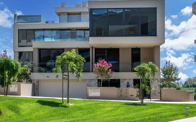 Logement:&nbsp;Petram Villa with Rooftop Pool 121.9