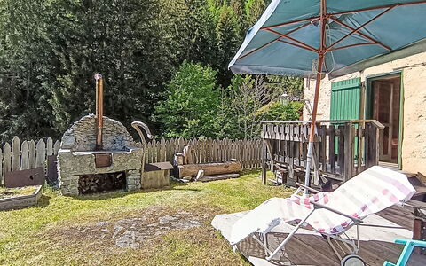 Villa Ragada: Meubles, Jardin, Chalet, Arrière-Cour, Tableau De Plein Air, Mobilier De Jardin, Chaise, Ombre, Cour, Pelouse