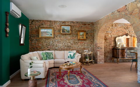 Villa i Fiori: Meubles, Design Intérieur, Mur, Sol, Canapé, Table, Bois, Sol, Salon, Pièce