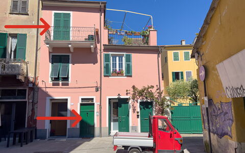 Casa Nanai - Levanto: Quartier, Porte, Peindre, Balcon