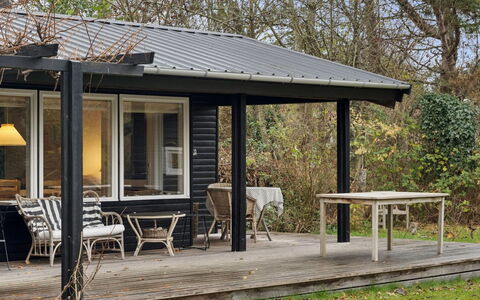Naema - 1Km from the Sea: Biens, Ombre, Allée, Ferme