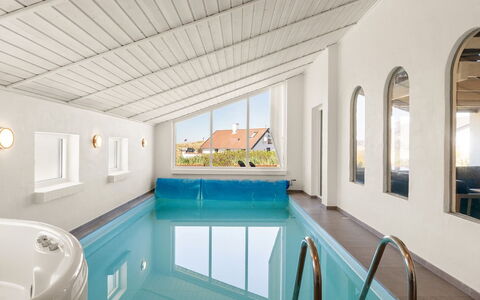 Flugha - 190M from the Sea: Sol, Design Intérieur, Sol, Plafond, Piscine, Recours, Hôtel, Conception, Eco Hôtel, Chambre