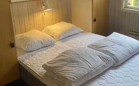 Ursula - 7Km from the Sea: Lit, Chambre, Literie, Drap De Lit, Mur, Sol, Design Intérieur, Sol, Bois, Meubles