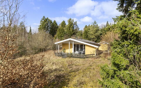 Ursula - 7Km from the Sea: Meubles, Mer, Chaise, Ombre, Balcon, Mobilier De Jardin, Eco Hôtel, Côte, Plate-Forme, Tache De Bois