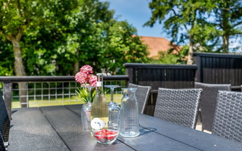 Ulv - from the Sea: Meubles, Mobilier De Jardin, Table, Chaise, Tableau De Plein Air, Table Cuisine Et Salle A Manger, Ombre, Patio, Jardin, Plate-Forme