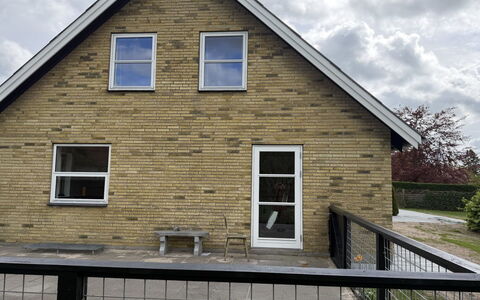 Ulv - from the Sea: Maison, Domicile, Siding, Chalet, Brickwork, Brique, Fenêtre À Guillotine, Daylighting