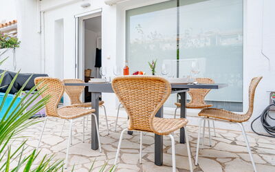 Sea Breeze House