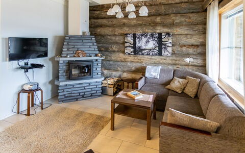 Maahisenrinne 1 a 1: Meubles, Chambre, Lit, Sol, Literie, Appartement, Design Intérieur, Sol, Drap De Lit, Cadre De Lit