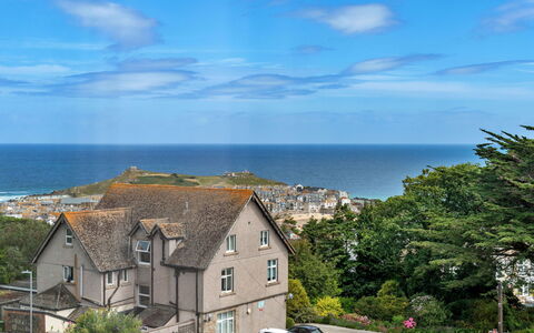 St. Ives 635: Herbe, Maison, Zone Rurale, Chalet, Toit, Domicile, Paysage, Plaine, Lot Terre