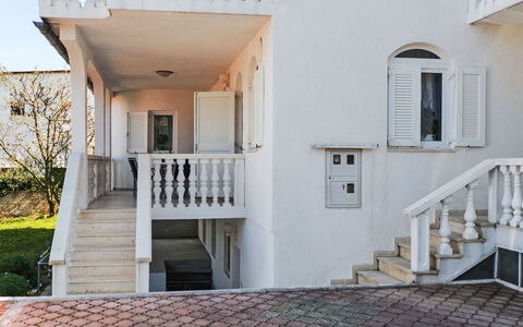 Trogir Slatine 170: Herbe, Maison, Zone Rurale, Chalet, Toit, Domicile, Paysage, Plaine, Lot Terre