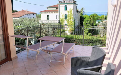 Paiari: Herbe, Maison, Zone Rurale, Chalet, Toit, Domicile, Paysage, Plaine, Lot Terre