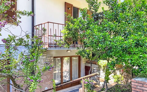 La Tana: Herbe, Maison, Zone Rurale, Chalet, Toit, Domicile, Paysage, Plaine, Lot Terre