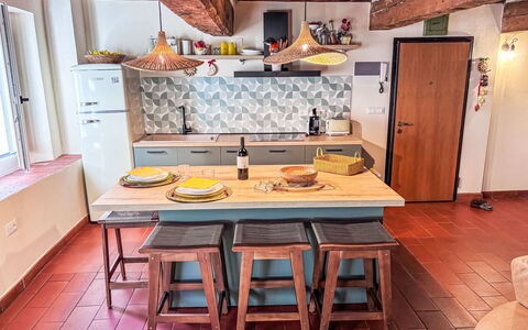 Monolocale Campiglia: Herbe, Maison, Zone Rurale, Chalet, Toit, Domicile, Paysage, Plaine, Lot Terre