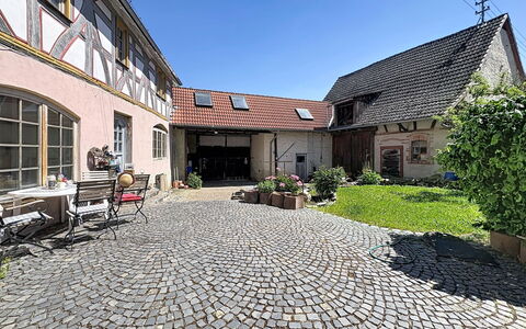 Alte Scheune: Piscine, Zone Résidentielle, Design Urbain, Établissements Humains, Domicile, Biens, Appartement, Recours, Condominium, Hacienda