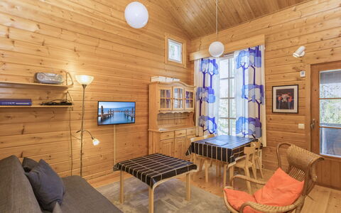 Veramukka B1: Bois, Plafond, Design Intérieur, Sol, Domicile, Sol, Chalet, Pièce, Cabane En Rondins, Tache De Bois
