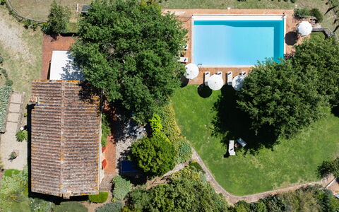 Villa Santa Barbara: Piscine, Recours, Zone Résidentielle, Biens, Eco Hôtel, Hacienda, Jardin, Villa, Mobilier De Jardin, Arrière-Cour