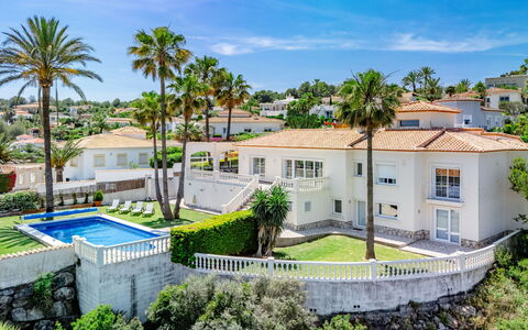 Medussa: Piscine, Ville Resort, Eco Hôtel, Recours, Villa