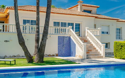 Medussa: Piscine, Ville Resort, Eco Hôtel, Recours, Villa