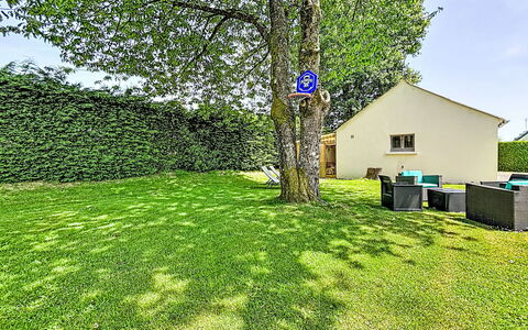 Maison le Guerno: Piscine, Ville Resort, Eco Hôtel, Recours, Villa