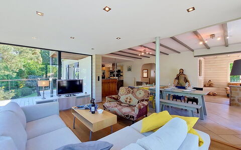 Ti Hudek: Piscine, Ville Resort, Eco Hôtel, Recours, Villa