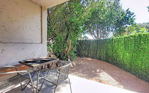 Studio Ogliastrolo: Piscine, Ville Resort, Eco Hôtel, Recours, Villa