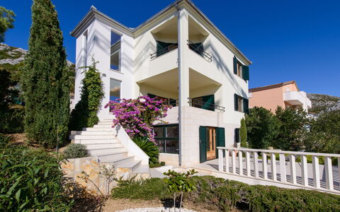 Nerium: Piscine, Ville Resort, Eco Hôtel, Recours, Villa