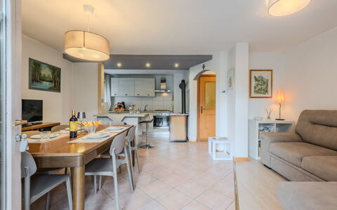 Casa Roby: Design Intérieur, Meubles, Sol, Plafond, Sol, Cuisine, Pièce, Comptoir, Table, Table Cuisine Et Salle A Manger