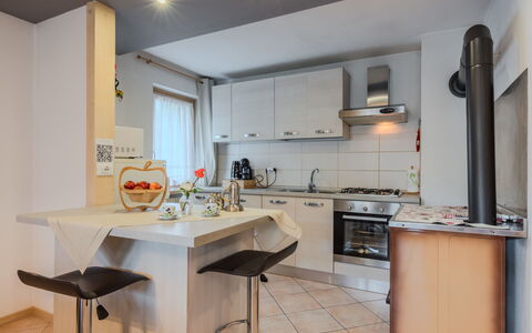 Casa Roby: Meubles, Cuisine, Design Intérieur, Appareil De Cuisine, Comptoir, Sol, Bois, Principaux Appliance, Cabinetry, Plafond