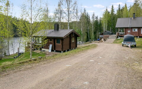 Villa Kaidanjylhä: Ciel, Meubles, Bois, Mobilier De Jardin, Table, Chaise, Nuage, Tableau De Plein Air, Dur, Planche