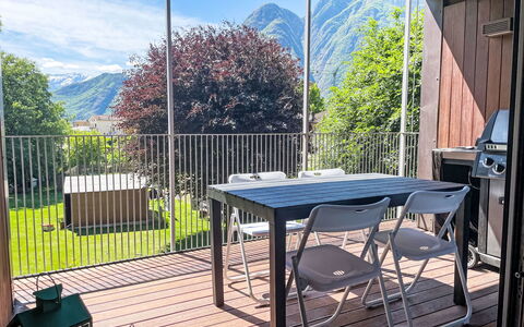 Zani: Meubles, Chaise, Table, Mobilier De Jardin, Tableau De Plein Air, Table Cuisine Et Salle A Manger, Parapluie, Ombre, Restaurant, Pot De Fleur