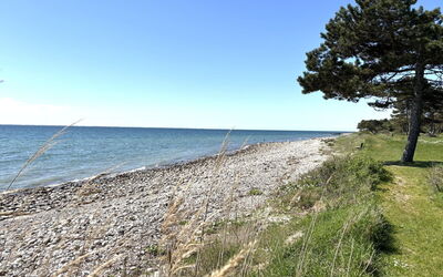 Stasia - 50M from the Sea