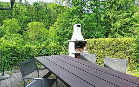 Jizera Cottage: Meubles, Bois, Mobilier De Jardin, Table, Tableau De Plein Air, Jardin, Dur, Chaise, Arrière-Cour, Pelouse