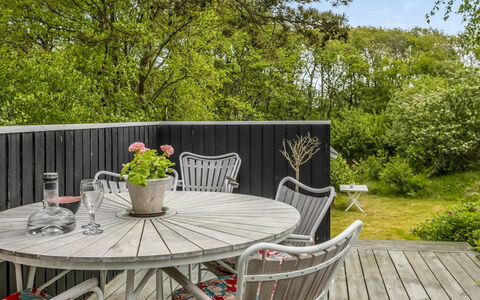 Eila - 1Km from the Sea: Appartement, Piscine, Condominium, Hôtel, Recours, Ville Resort, Centre De Loisirs