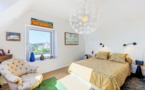 Bed Ar Mor: Meubles, Design Intérieur, Lit, Chambre, Mur, Sol, Sol, Plafond, Literie, Luminaire