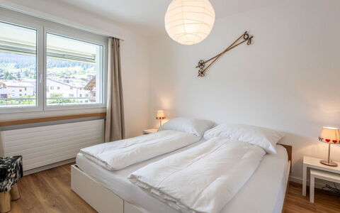 Ner B 29: Design Intérieur, Meubles, Lit, Chambre, Sol, Bois, Plafond, Sol, Literie, Drap De Lit