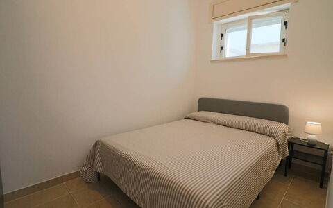 Nausica: Chambre, Lit, Design Intérieur, Sol, Bois, Meubles, Drap De Lit, Literie, Sol, Pièce