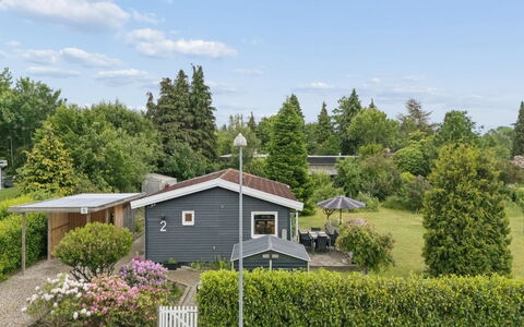 Arise - 1.5Km from the Sea: Maison, Zone Résidentielle, Toit, Domicile, Arbuste, Chalet, Lot Terre, Jardin, Couverture De Sol
