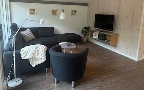 Sibyll - 1Km from the Sea: Meubles, Sol, Design Intérieur, Sol, Canapé, Bois, Salon, Plafond, Parquet, Pièce