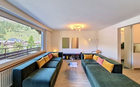 Saphir: Design Intérieur, Canapé, Meubles, Plafond, Sol, Sol, Salon, Pièce, Éclairage