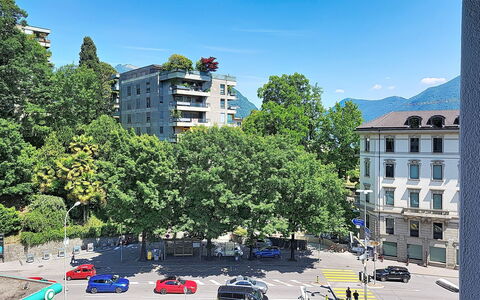 Apt. City Stay Lugano: Arbre, Ville, Zone Résidentielle, Quartier, Ville, Espace Public, Appartement, Design Urbain, Rue, Usage Mixte