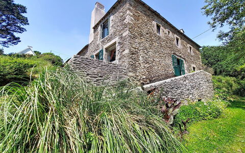 La Sardinerie de la Crique de Porsac'H: Design Intérieur, Appartement, Balcon, Dur, Tache De Bois, Parquet, Balustrade, Daylighting, Hôtel, Appartement Penthouse