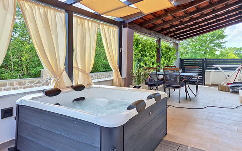 Nadalina: Design Intérieur, Appartement, Balcon, Dur, Tache De Bois, Parquet, Balustrade, Daylighting, Hôtel, Appartement Penthouse