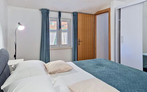 Nadalina: Design Intérieur, Appartement, Balcon, Dur, Tache De Bois, Parquet, Balustrade, Daylighting, Hôtel, Appartement Penthouse