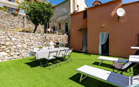 Paolina: Design Intérieur, Appartement, Balcon, Dur, Tache De Bois, Parquet, Balustrade, Daylighting, Hôtel, Appartement Penthouse