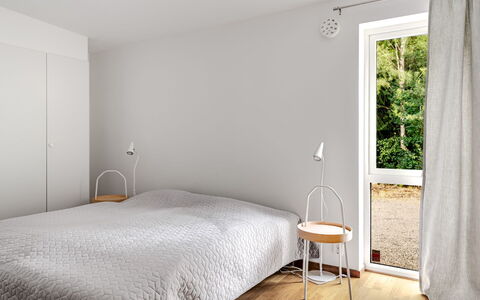 Paradiset 2: Meubles, Sol, Sol, Design Intérieur, Chambre, Lit, Mur, Parquet, Bois, Drap De Lit
