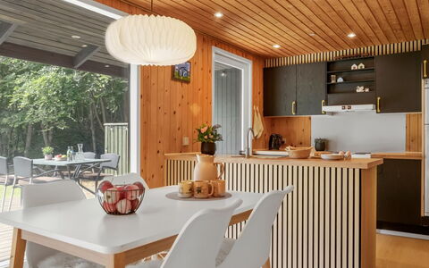 Ritte - from the Sea: Meubles, Design Intérieur, Bois, Sol, Plafond, Cuisine, Luminaire, Table, Comptoir, Éclairage