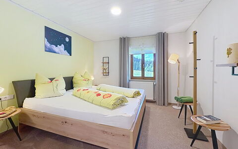 Sonne: Lit, Design Intérieur, Chambre, Mur, Sol, Sol, Drap De Lit, Meubles, Literie, Bois
