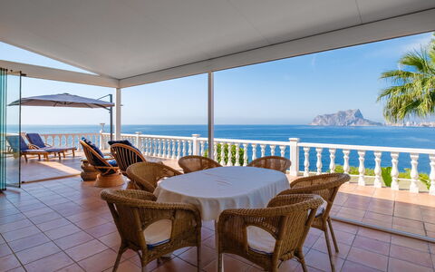 Horizonte: Recours, Piscine, Biens, Ombre, Aménagement Paysager, Eco Hôtel, Hôtel, Villa